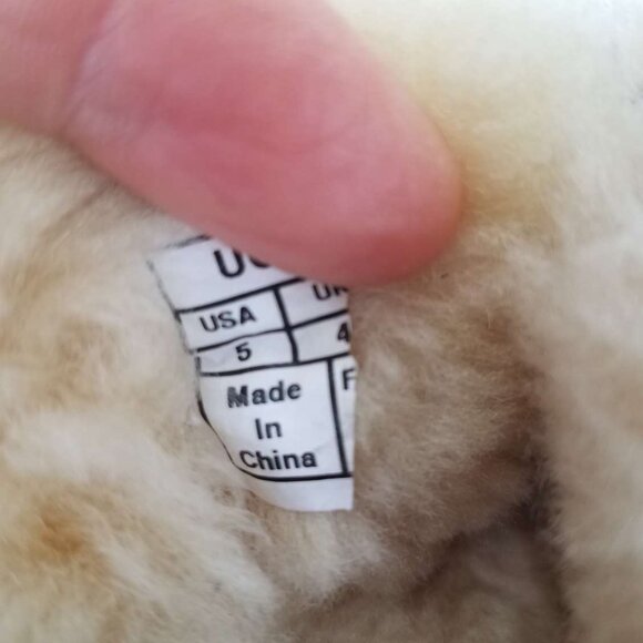 Ugg Dakota Water-Resistant Suede Slippers Chestnut Size 5 - Picture 8 of 8